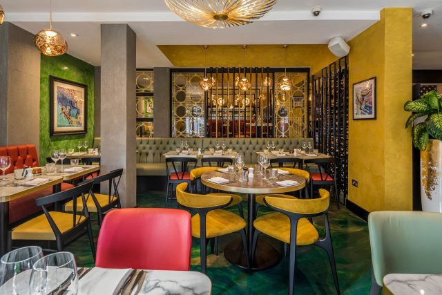 Restaurant Bromley Aqua Bar Grill Italian Greek Spanish tapas set menu steak night Sunday roast lunch private group party dining celebrations